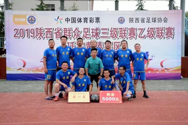 女工程师因自行减药猝死引发公众对AI医疗咨询的担忧